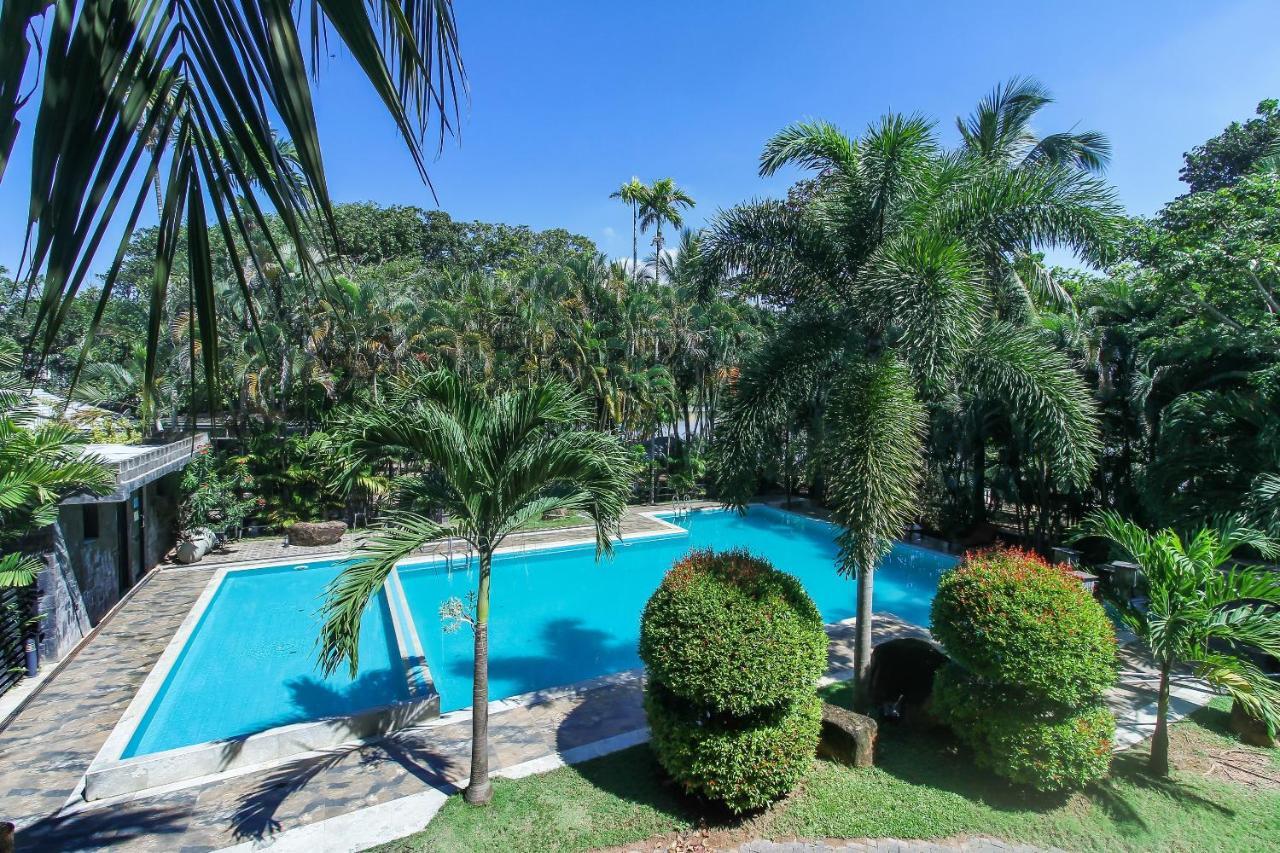 Oyo 471 Randiya Hotel Moratuwa Bagian luar foto