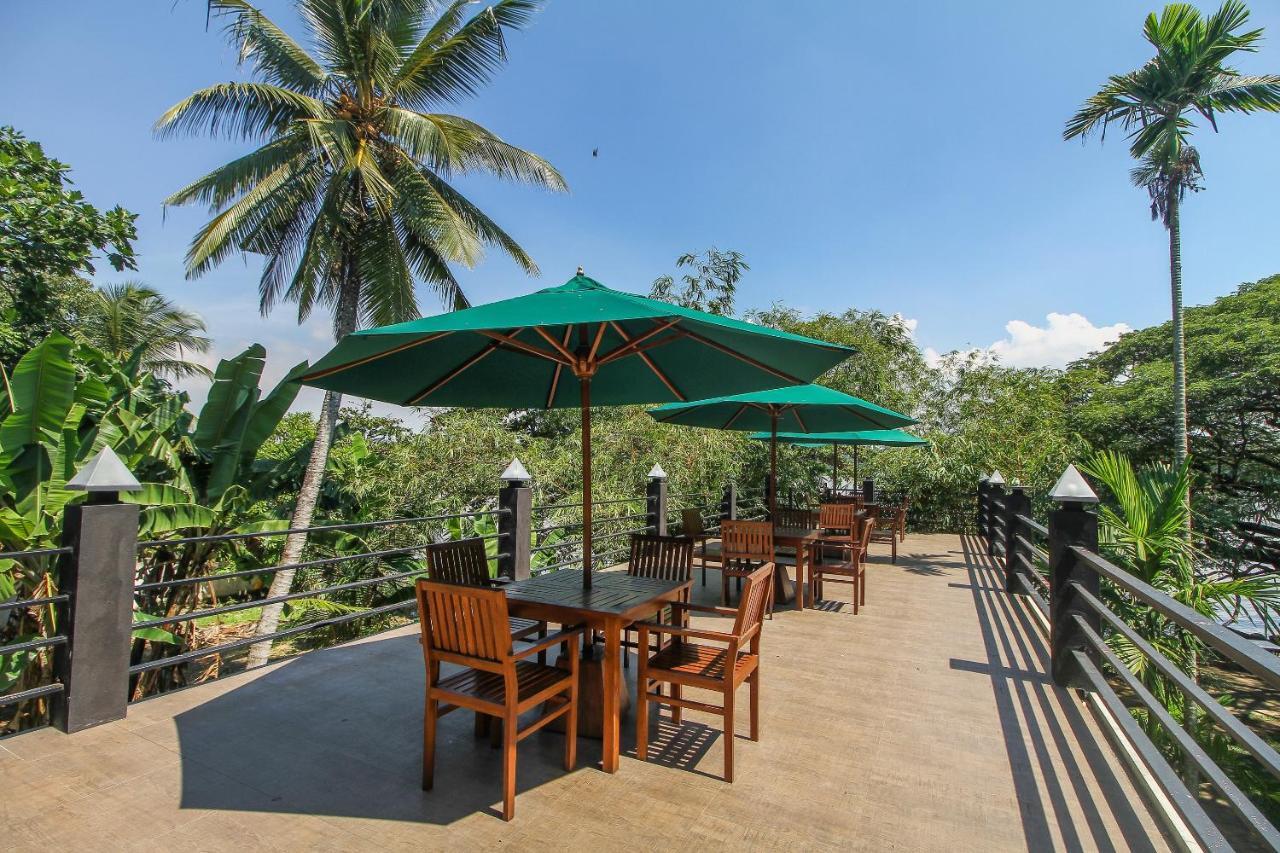Oyo 471 Randiya Hotel Moratuwa Bagian luar foto